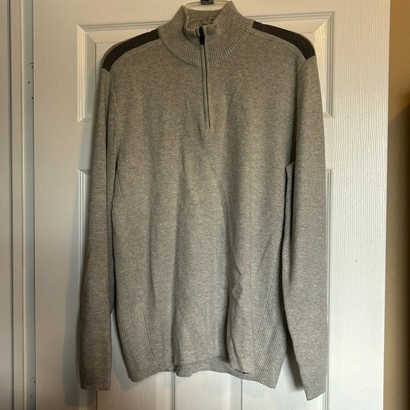 Eddie Bauer men’s gray quarter zip sweater size medium - Picture 1 of 9